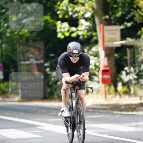 14.09.2025 - Stadtparktriathlon Michael Burmester http://msf.ph/oto/8913908 14.09.2025 12:18:30 Radfahren 1085, 1139, 1144, 1170, 1176, 1178, 1218, 1245, 1247, 1260, 1297 meine-sportfotos.de