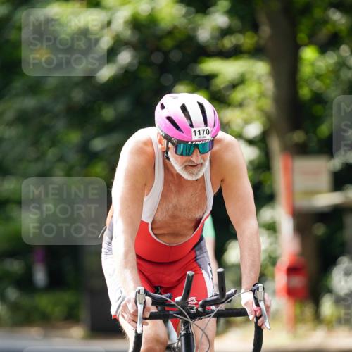 14.09.2025 - Stadtparktriathlon Michael Burmester http://msf.ph/oto/8913910 14.09.2025 12:18:31 Radfahren 1085, 1139, 1144, 1170, 1176, 1178, 1218, 1247, 1260, 1297 meine-sportfotos.de
