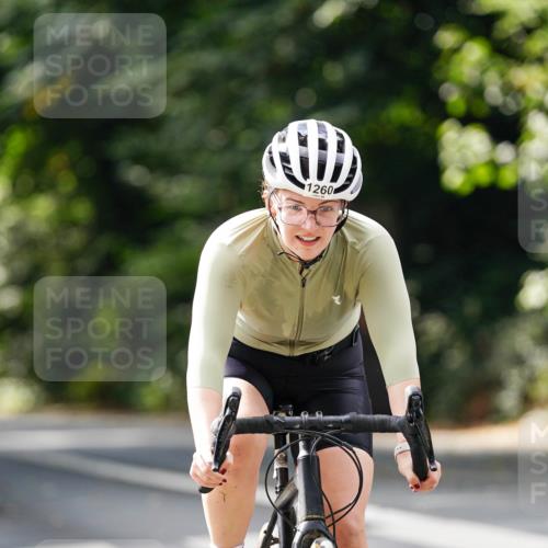 14.09.2025 - Stadtparktriathlon Michael Burmester http://msf.ph/oto/8913911 14.09.2025 12:18:32 Radfahren 1085, 1139, 1144, 1170, 1176, 1178, 1218, 1247, 1260, 1297 meine-sportfotos.de