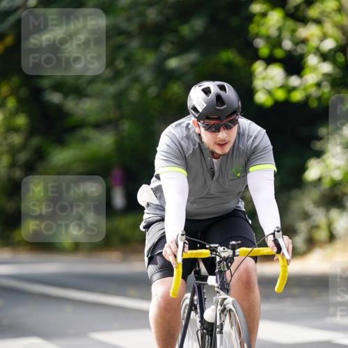 14.09.2025 - Stadtparktriathlon Michael Burmester http://msf.ph/oto/8913913 14.09.2025 12:18:35 Radfahren 1085, 1139, 1170, 1176, 1178, 1218, 1260, 1304 meine-sportfotos.de