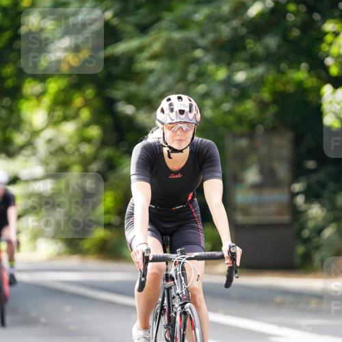 14.09.2025 - Stadtparktriathlon Michael Burmester http://msf.ph/oto/8913921 14.09.2025 12:18:50 Radfahren 1132, 1212, 1256, 1280, 1314 meine-sportfotos.de