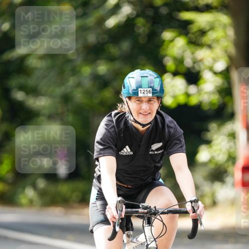 14.09.2025 - Stadtparktriathlon Michael Burmester http://msf.ph/oto/8913926 14.09.2025 12:18:54 Radfahren 1212, 1256, 1280, 1314 meine-sportfotos.de