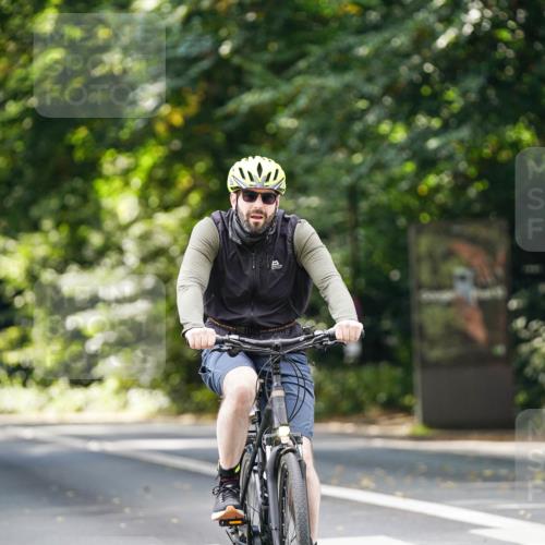 14.09.2025 - Stadtparktriathlon Michael Burmester http://msf.ph/oto/8913955 14.09.2025 12:19:53 Radfahren 1117, 1128, 1223 meine-sportfotos.de