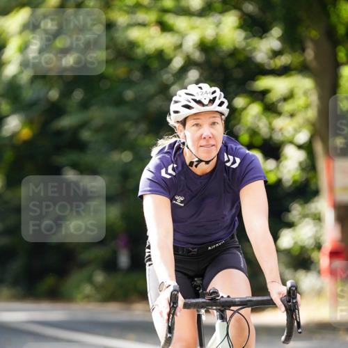 14.09.2025 - Stadtparktriathlon Michael Burmester http://msf.ph/oto/8913970 14.09.2025 12:20:38 Radfahren 1137, 1142, 1171, 1188, 1244 meine-sportfotos.de
