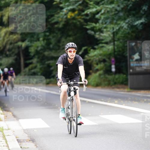 14.09.2025 - Stadtparktriathlon Michael Burmester http://msf.ph/oto/8913975 14.09.2025 12:20:58 Radfahren 1264, 1316 meine-sportfotos.de