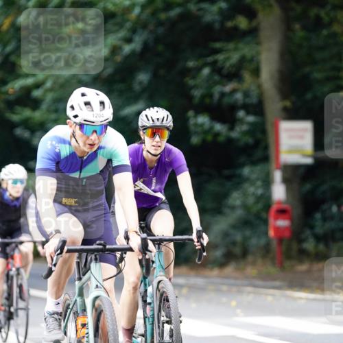 14.09.2025 - Stadtparktriathlon Michael Burmester http://msf.ph/oto/8913981 14.09.2025 12:21:07 Radfahren 1122, 1168, 1197, 1204, 1264, 1291, 1319 meine-sportfotos.de