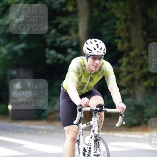 14.09.2025 - Stadtparktriathlon Michael Burmester http://msf.ph/oto/8913984 14.09.2025 12:21:09 Radfahren 1122, 1168, 1197, 1204, 1264, 1291, 1319 meine-sportfotos.de
