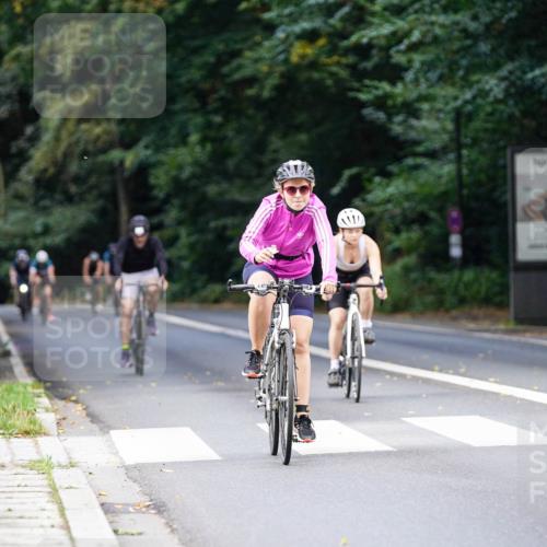 14.09.2025 - Stadtparktriathlon Michael Burmester http://msf.ph/oto/8914002 14.09.2025 12:21:31 Radfahren 1094, 1134, 1174, 1183, 1248, 1257, 1293, 1299 meine-sportfotos.de
