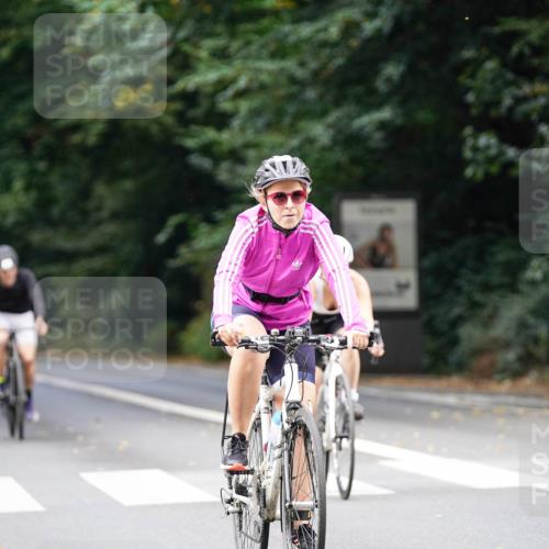 14.09.2025 - Stadtparktriathlon Michael Burmester http://msf.ph/oto/8914003 14.09.2025 12:21:31 Radfahren 1094, 1134, 1174, 1183, 1248, 1257, 1293, 1299 meine-sportfotos.de