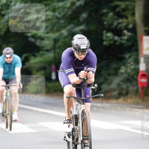 14.09.2025 - Stadtparktriathlon Michael Burmester http://msf.ph/oto/8914008 14.09.2025 12:21:39 Radfahren 1134, 1159, 1174, 1209, 1257, 1273, 1277, 1288, 1295, 1299 meine-sportfotos.de