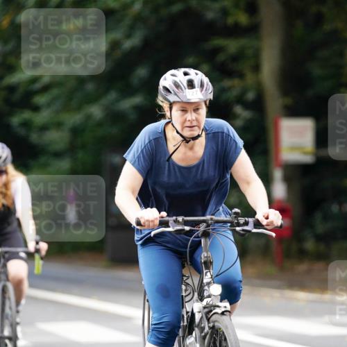 14.09.2025 - Stadtparktriathlon Michael Burmester http://msf.ph/oto/8914012 14.09.2025 12:21:42 Radfahren 1159, 1174, 1209, 1257, 1273, 1277, 1288, 1295 meine-sportfotos.de