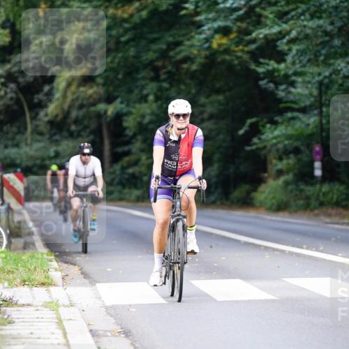 14.09.2025 - Stadtparktriathlon Michael Burmester http://msf.ph/oto/8914015 14.09.2025 12:21:49 Radfahren 1145, 1237, 1241, 1273, 1295 meine-sportfotos.de