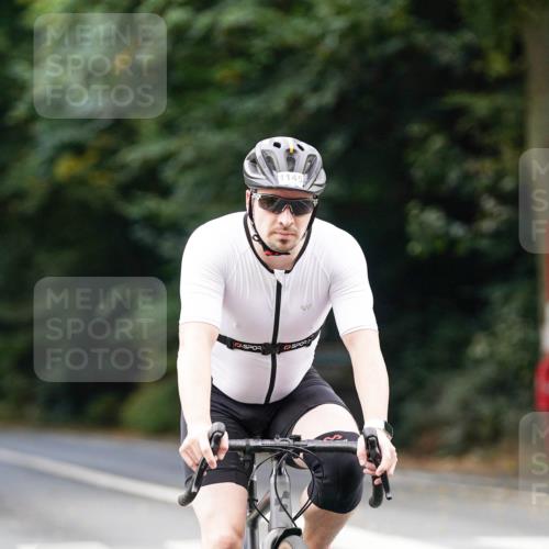 14.09.2025 - Stadtparktriathlon Michael Burmester http://msf.ph/oto/8914018 14.09.2025 12:21:53 Radfahren 1145, 1186, 1237, 1241 meine-sportfotos.de