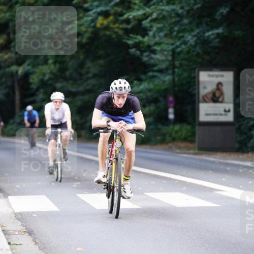 14.09.2025 - Stadtparktriathlon Michael Burmester http://msf.ph/oto/8914040 14.09.2025 12:22:29 Radfahren 1164, 1199, 1222, 1251, 1278, 1290 meine-sportfotos.de