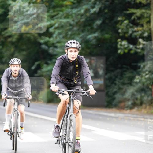 14.09.2025 - Stadtparktriathlon Michael Burmester http://msf.ph/oto/8914047 14.09.2025 12:22:36 Radfahren 1164, 1199, 1222, 1232, 1278, 1290, 1298 meine-sportfotos.de