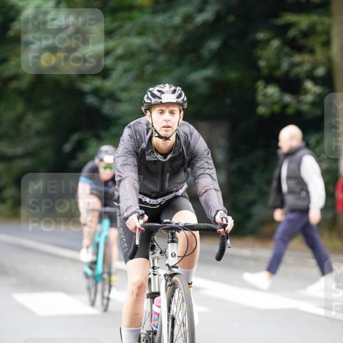 14.09.2025 - Stadtparktriathlon Michael Burmester http://msf.ph/oto/8914050 14.09.2025 12:22:37 Radfahren 1164, 1194, 1222, 1232, 1278, 1290, 1298 meine-sportfotos.de