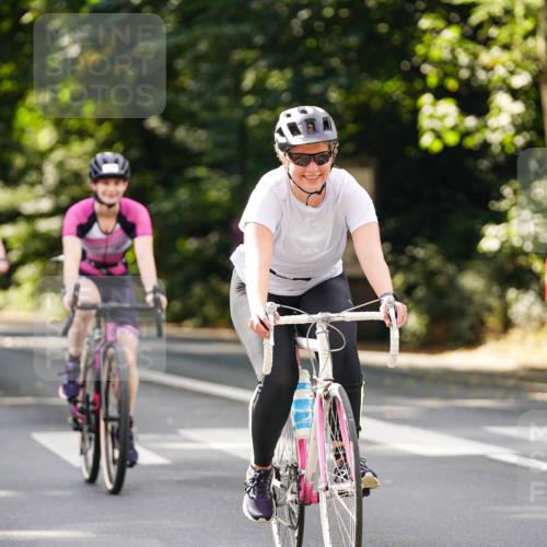 14.09.2025 - Stadtparktriathlon Michael Burmester http://msf.ph/oto/8914069 14.09.2025 12:22:53 Radfahren 1192, 1228, 1254, 1279, 1285, 1289, 1311 meine-sportfotos.de