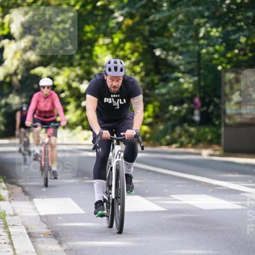 14.09.2025 - Stadtparktriathlon Michael Burmester http://msf.ph/oto/8914074 14.09.2025 12:23:01 Radfahren 1055, 1124, 1236, 1285 meine-sportfotos.de