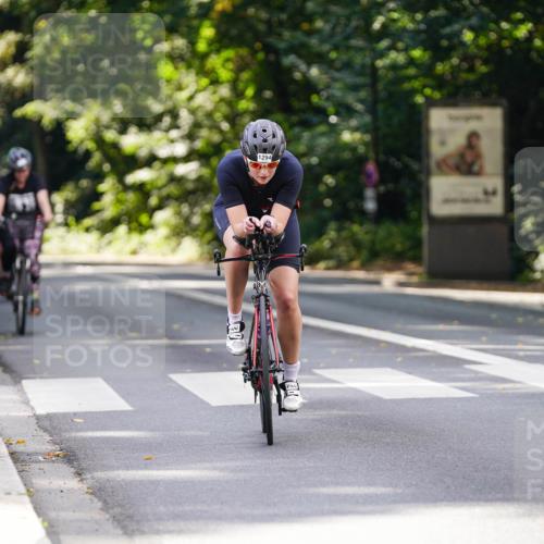 14.09.2025 - Stadtparktriathlon Michael Burmester http://msf.ph/oto/8914090 14.09.2025 12:23:22 Radfahren 1129, 1172, 1203, 1211, 1219, 1268, 1275, 1294 meine-sportfotos.de