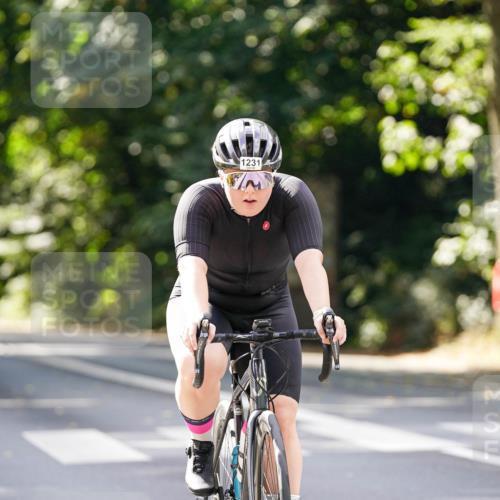 14.09.2025 - Stadtparktriathlon Michael Burmester http://msf.ph/oto/8914098 14.09.2025 12:23:33 Radfahren 1129, 1152, 1172, 1203, 1211, 1231, 1268, 1272, 1275 meine-sportfotos.de