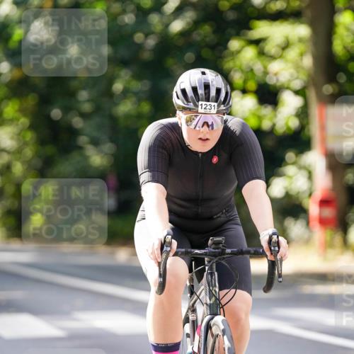 14.09.2025 - Stadtparktriathlon Michael Burmester http://msf.ph/oto/8914099 14.09.2025 12:23:33 Radfahren 1129, 1152, 1172, 1203, 1211, 1231, 1268, 1272, 1275 meine-sportfotos.de