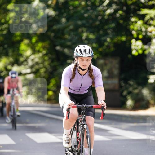 14.09.2025 - Stadtparktriathlon Michael Burmester http://msf.ph/oto/8914108 14.09.2025 12:24:12 Radfahren 1281, 1301, 1309 meine-sportfotos.de