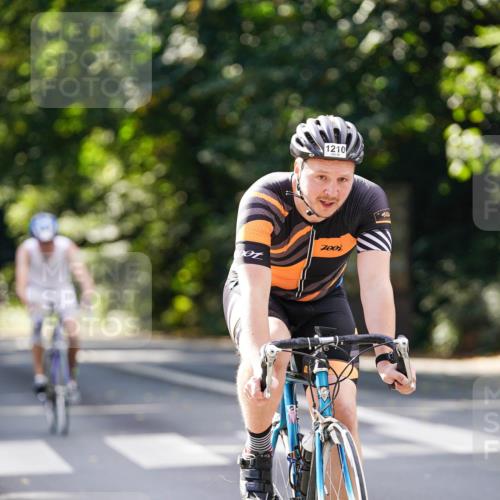 14.09.2025 - Stadtparktriathlon Michael Burmester http://msf.ph/oto/8914118 14.09.2025 12:24:42 Radfahren 1158, 1205, 1210, 1239 meine-sportfotos.de