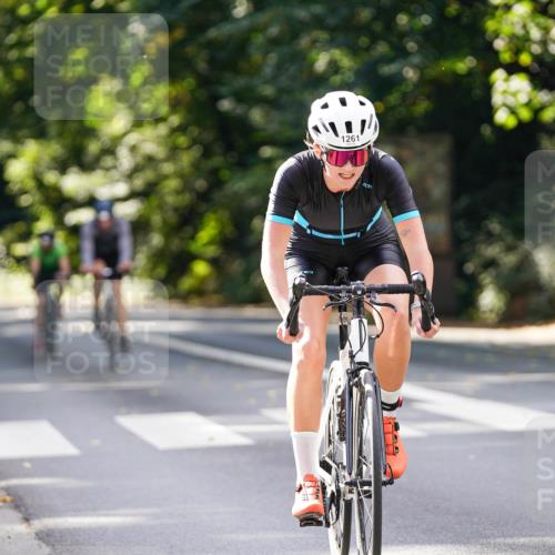 14.09.2025 - Stadtparktriathlon Michael Burmester http://msf.ph/oto/8914127 14.09.2025 12:24:52 Radfahren 1133, 1205, 1239, 1249, 1261, 1276, 1287, 1306, 1317 meine-sportfotos.de