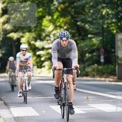 14.09.2025 - Stadtparktriathlon Michael Burmester http://msf.ph/oto/8914128 14.09.2025 12:24:54 Radfahren 1133, 1205, 1239, 1249, 1261, 1276, 1287, 1306, 1317 meine-sportfotos.de