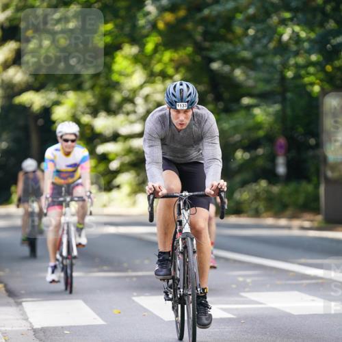 14.09.2025 - Stadtparktriathlon Michael Burmester http://msf.ph/oto/8914129 14.09.2025 12:24:55 Radfahren 1133, 1205, 1249, 1261, 1276, 1287, 1306, 1317 meine-sportfotos.de