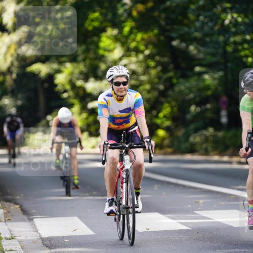 14.09.2025 - Stadtparktriathlon Michael Burmester http://msf.ph/oto/8914130 14.09.2025 12:24:56 Radfahren 1133, 1182, 1205, 1249, 1261, 1276, 1287, 1306, 1317 meine-sportfotos.de