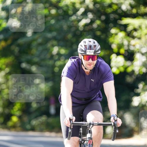14.09.2025 - Stadtparktriathlon Michael Burmester http://msf.ph/oto/8914143 14.09.2025 12:25:13 Radfahren 1150, 1163, 1187, 1208, 1255, 1307 meine-sportfotos.de