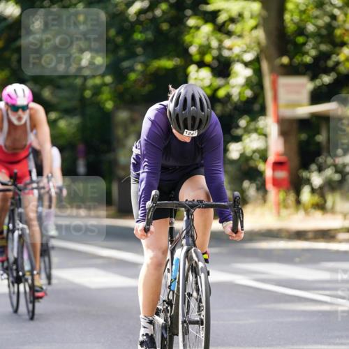 14.09.2025 - Stadtparktriathlon Michael Burmester http://msf.ph/oto/8914172 14.09.2025 12:25:48 Radfahren 1100, 1132, 1141, 1144, 1167, 1170, 1229, 1245, 1247 meine-sportfotos.de