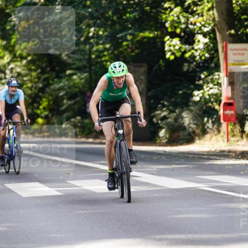 14.09.2025 - Stadtparktriathlon Michael Burmester http://msf.ph/oto/8914176 14.09.2025 12:25:52 Radfahren 1100, 1132, 1144, 1167, 1170, 1212, 1229, 1245, 1247 meine-sportfotos.de