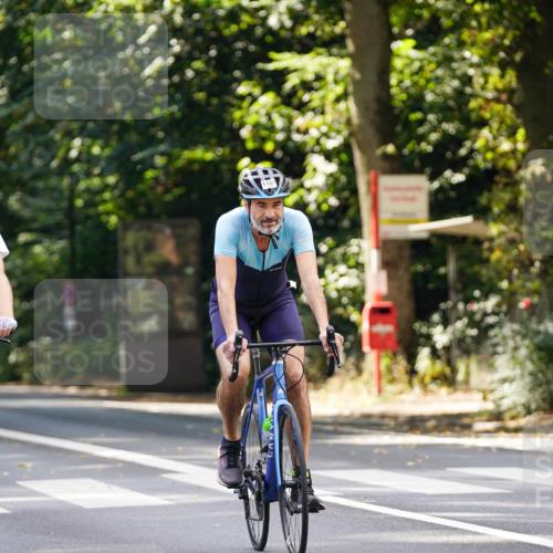14.09.2025 - Stadtparktriathlon Michael Burmester http://msf.ph/oto/8914179 14.09.2025 12:25:53 Radfahren 1100, 1132, 1144, 1167, 1170, 1212, 1245, 1247 meine-sportfotos.de