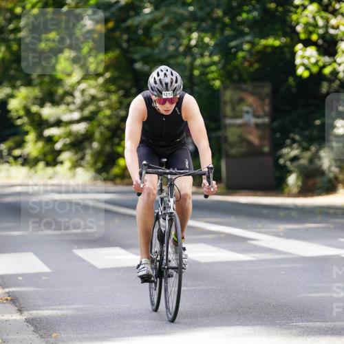 14.09.2025 - Stadtparktriathlon Michael Burmester http://msf.ph/oto/8914182 14.09.2025 12:25:58 Radfahren 1100, 1132, 1149, 1167, 1212, 1297, 1304 meine-sportfotos.de