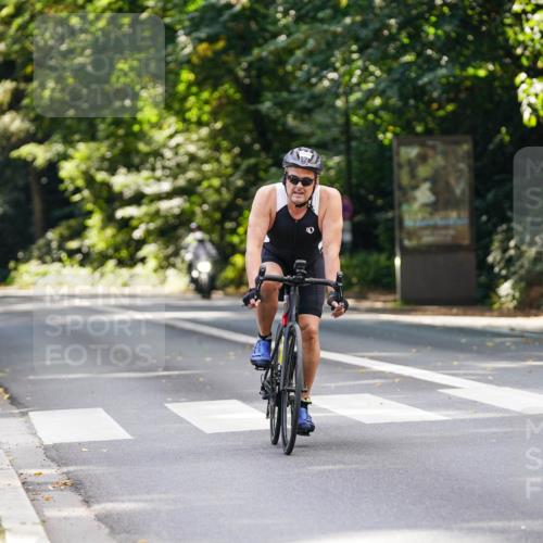 14.09.2025 - Stadtparktriathlon Michael Burmester http://msf.ph/oto/8914194 14.09.2025 12:26:19 Radfahren 1126, 1220 meine-sportfotos.de