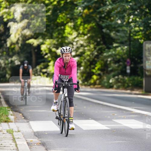 14.09.2025 - Stadtparktriathlon Michael Burmester http://msf.ph/oto/8914213 14.09.2025 12:27:00 Radfahren 1160, 1189, 1218, 1250, 1280, 1303 meine-sportfotos.de