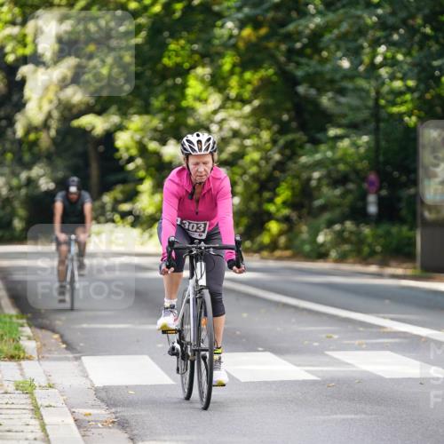 14.09.2025 - Stadtparktriathlon Michael Burmester http://msf.ph/oto/8914214 14.09.2025 12:27:00 Radfahren 1160, 1189, 1218, 1250, 1280, 1303 meine-sportfotos.de