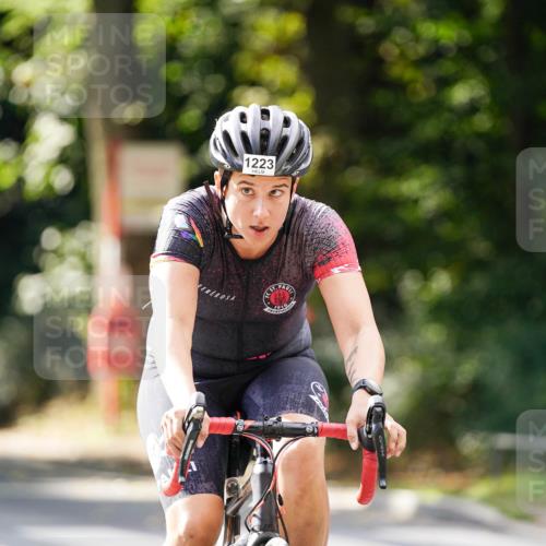 14.09.2025 - Stadtparktriathlon Michael Burmester http://msf.ph/oto/8914234 14.09.2025 12:27:33 Radfahren 1155, 1200, 1215, 1223, 1252 meine-sportfotos.de