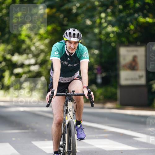 14.09.2025 - Stadtparktriathlon Michael Burmester http://msf.ph/oto/8914235 14.09.2025 12:27:34 Radfahren 1155, 1200, 1215, 1223, 1252, 1296 meine-sportfotos.de