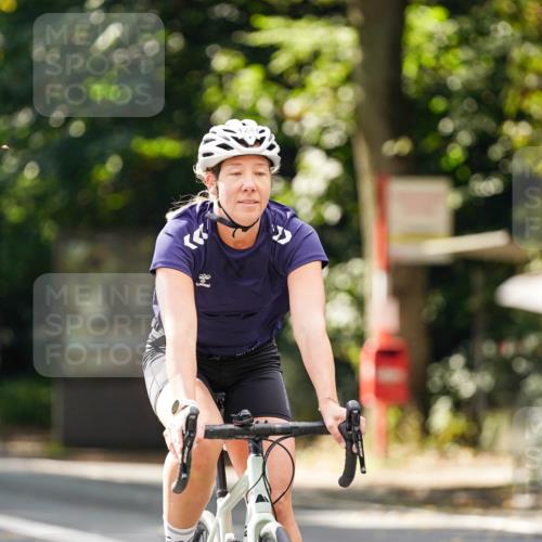 14.09.2025 - Stadtparktriathlon Michael Burmester http://msf.ph/oto/8914246 14.09.2025 12:28:09 Radfahren 1147, 1171, 1244, 1256, 1283 meine-sportfotos.de