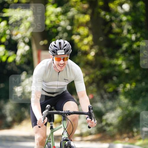 14.09.2025 - Stadtparktriathlon Michael Burmester http://msf.ph/oto/8914251 14.09.2025 12:28:27 Radfahren 1122, 1169 meine-sportfotos.de
