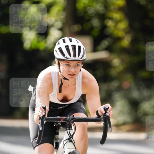 14.09.2025 - Stadtparktriathlon Michael Burmester http://msf.ph/oto/8914258 14.09.2025 12:28:46 Radfahren 1151, 1299 meine-sportfotos.de