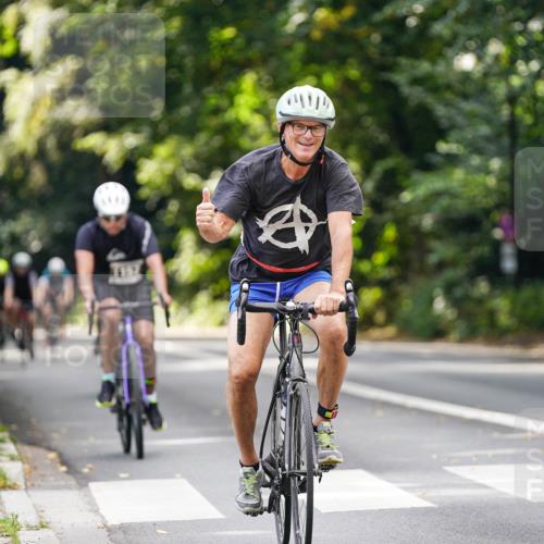 14.09.2025 - Stadtparktriathlon Michael Burmester http://msf.ph/oto/8914271 14.09.2025 12:29:03 Radfahren 1142, 1157, 1219, 1257, 1315, 1319 meine-sportfotos.de