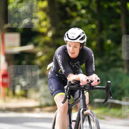 14.09.2025 - Stadtparktriathlon Michael Burmester http://msf.ph/oto/8914285 14.09.2025 12:29:13 Radfahren 1257, 1292, 1293, 1319 meine-sportfotos.de