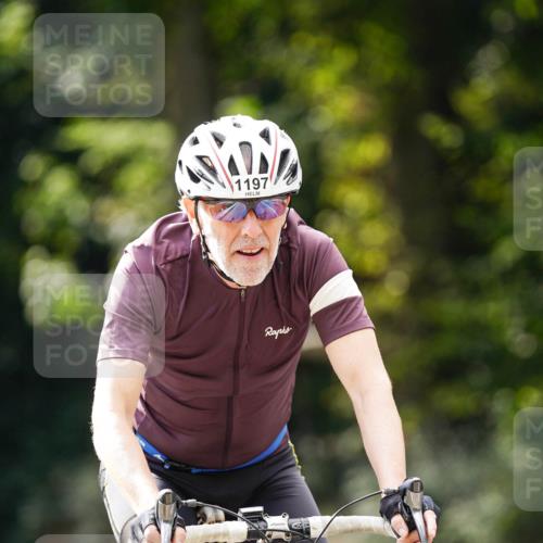 14.09.2025 - Stadtparktriathlon Michael Burmester http://msf.ph/oto/8914286 14.09.2025 12:29:22 Radfahren 1197, 1291 meine-sportfotos.de
