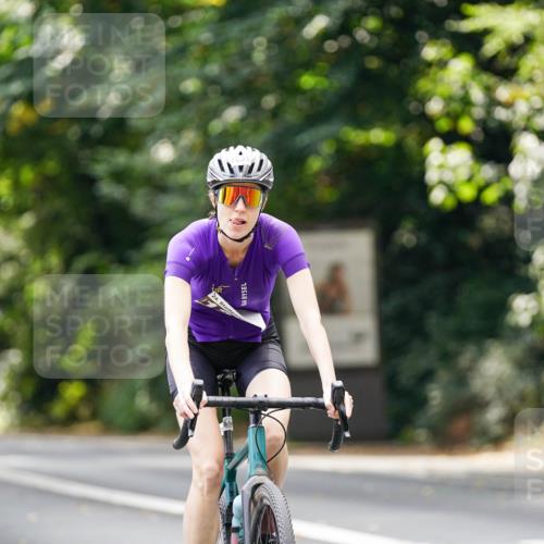 14.09.2025 - Stadtparktriathlon Michael Burmester http://msf.ph/oto/8914288 14.09.2025 12:29:27 Radfahren 1197, 1291 meine-sportfotos.de