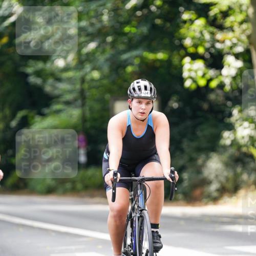 14.09.2025 - Stadtparktriathlon Michael Burmester http://msf.ph/oto/8914307 14.09.2025 12:29:55 Radfahren 1134, 1159, 1183, 1241, 1311, 1316 meine-sportfotos.de