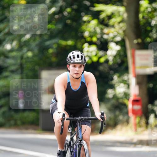 14.09.2025 - Stadtparktriathlon Michael Burmester http://msf.ph/oto/8914308 14.09.2025 12:29:55 Radfahren 1134, 1159, 1183, 1241, 1311, 1316 meine-sportfotos.de